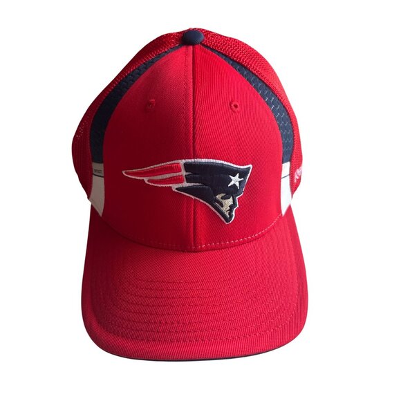 Reebok NFL Patriots Red Mesh Back Football Cap L/XL - Picture 1 of 7